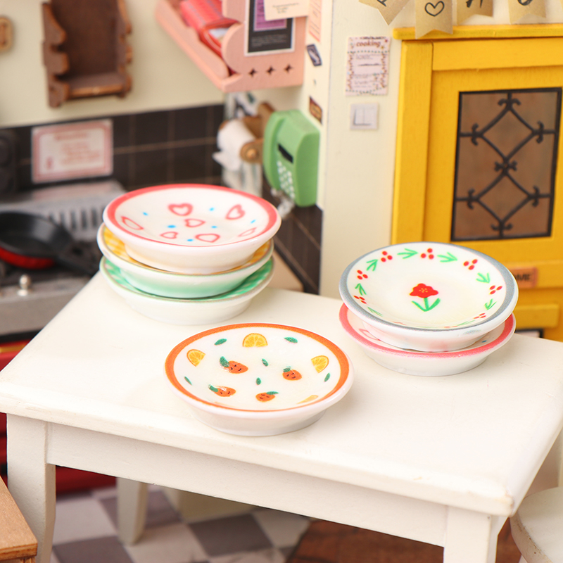 Mini platos para casa de muñec - Miniature Baking Kitchen reseña y precio