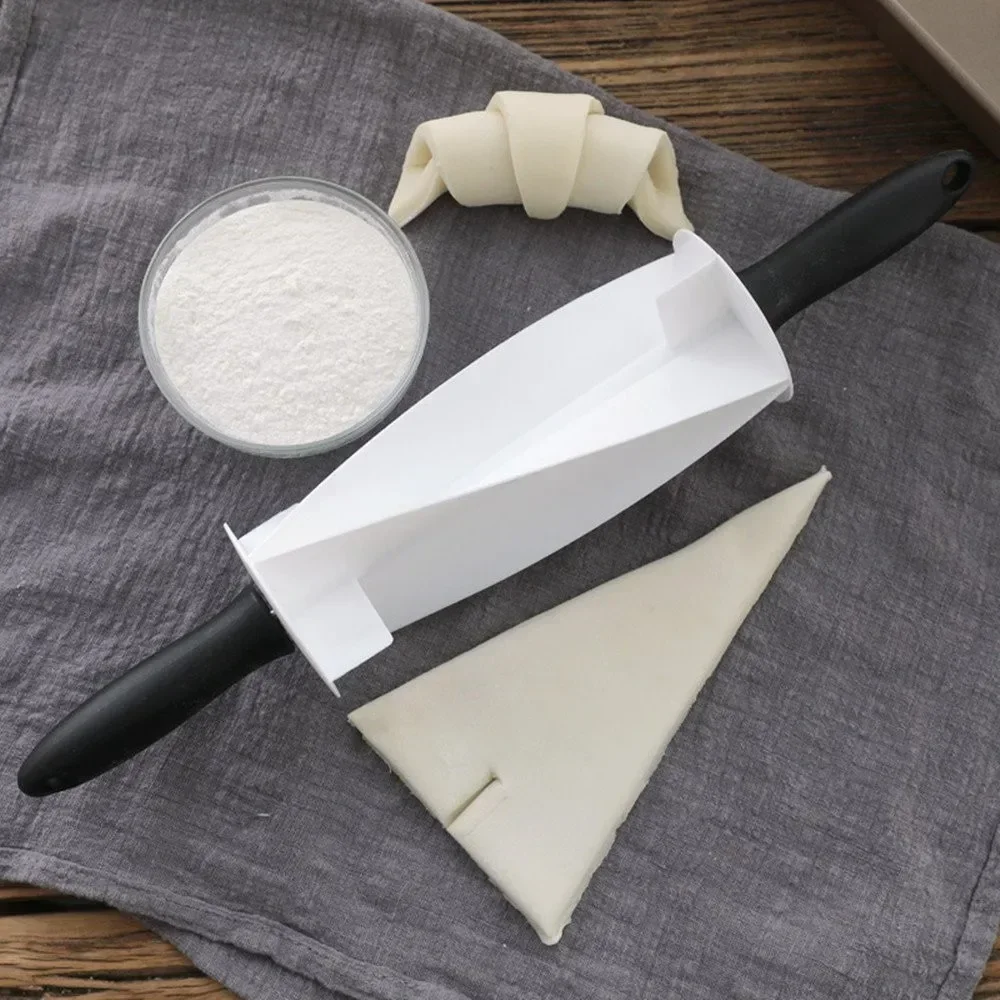 Cortador de masa de Croissant, - Kitchen Roller Baking reseña y precio