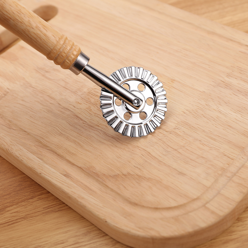 Cortador de rueda de pastelerí - Kitchen Roller Baking reseña y precio